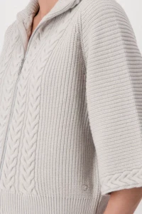 Cardigan with wide sleeves