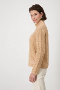 Knitted jumper with stand-up collar