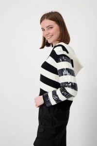 Striped knitted jumper