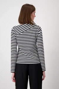 Shirt with striped pattern