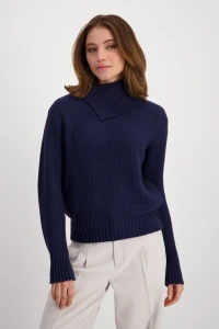 Rice grain jumper with turtleneck