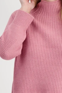 Jumper with mix of textures