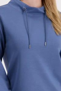 Stand-up collar sweatshirt