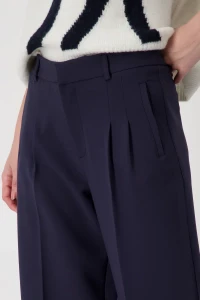 Wide-leg trousers