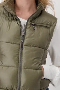 Vest with stand-up collar