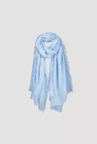 Scarf with fringes