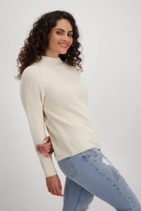 Basic stand-up collar jumper