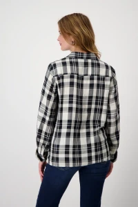 Blouse with check pattern