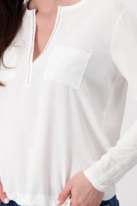 Blouse-style shirt with rhinestones