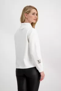 Stand-up collar sweatshirt