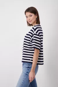 Striped sweatshirt with pocket