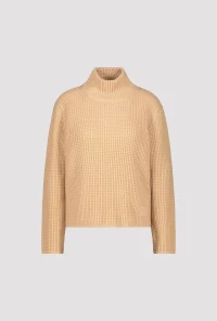 Knitted jumper with stand-up collar