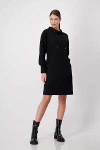 Dress with stand-up collar