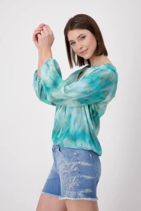 Luftige Bluse mit Batikmuster