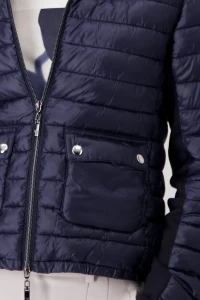 Quilted jacket with sweatshirt material