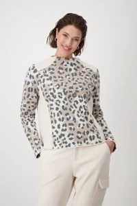 Jumper with leopard pattern