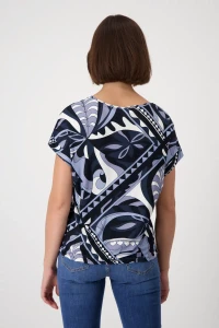 T-shirt with an ornamental pattern