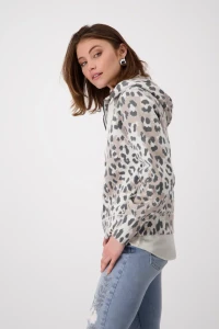 Knitted jacket with leopard pattern