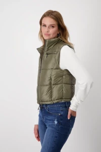 Vest with stand-up collar