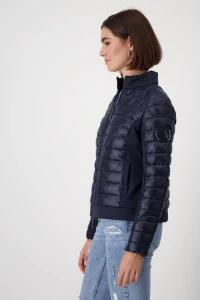 Quilted jacket with neoprene