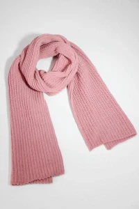 Knitted scarf