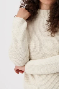 Basic stand-up collar jumper