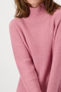 Knitted jumper with stand-up collar