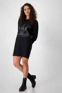 Sweatshirt dress with decorative script