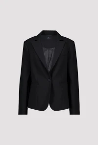 Blazer with lapel collar