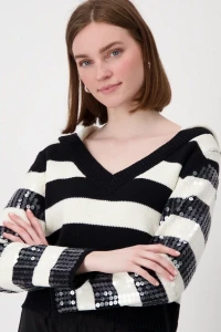 Striped knitted jumper