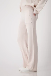 Wide leg knitted trousers