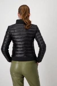 Quilted jacket with neoprene