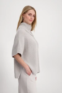 Poncho jumper